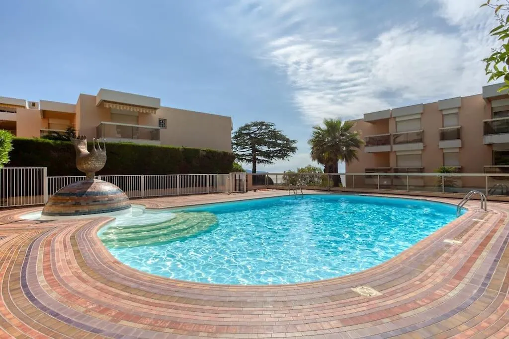 Aparthotel Riviera - La Terrasse De Clairefontaine - Swimming Pool - Fabron نيس