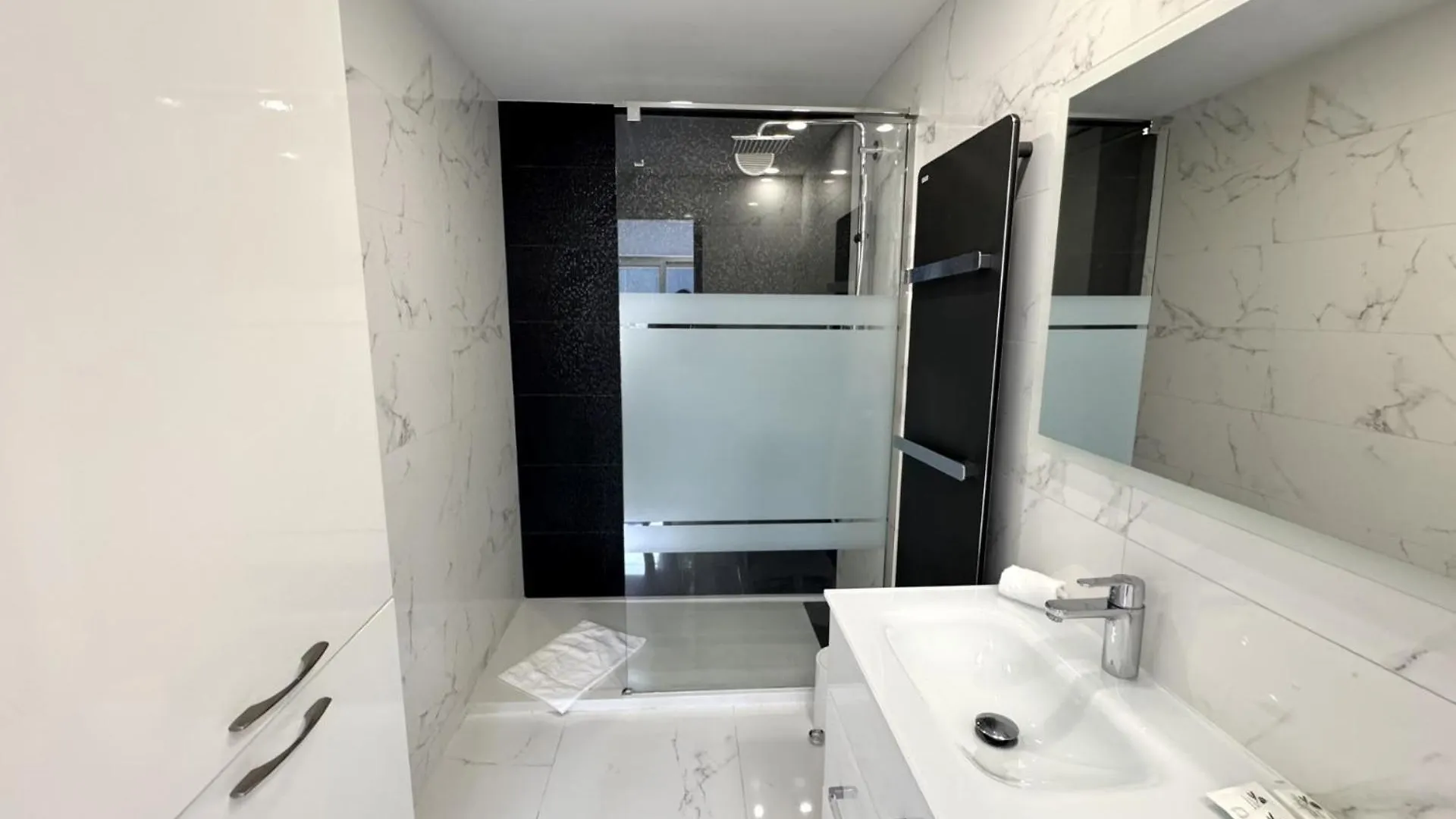Appartamento Aparthotel Riviera - La Terrasse De Clairefontaine - Swimming Pool - Fabron Nizza
