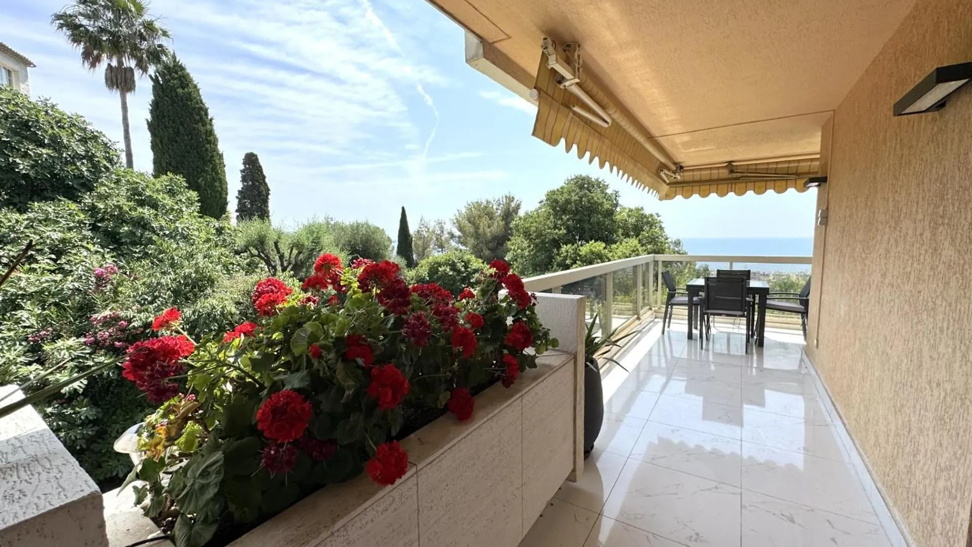 Aparthotel Riviera - La Terrasse De Clairefontaine - Swimming Pool - Fabron نيس 0*,