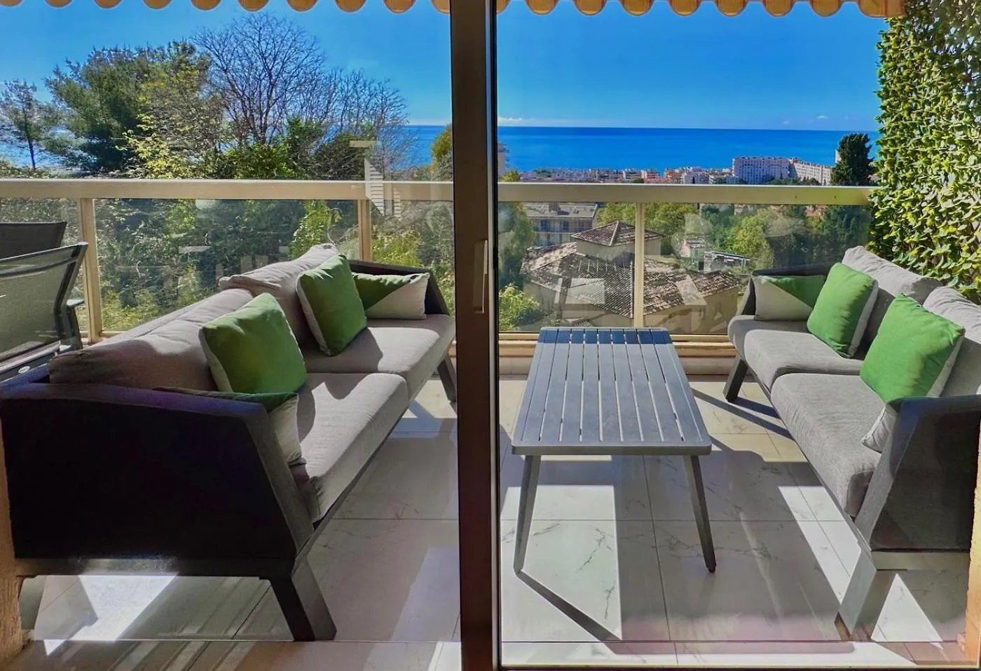 شقة Aparthotel Riviera - La Terrasse De Clairefontaine - Swimming Pool - Fabron نيس
